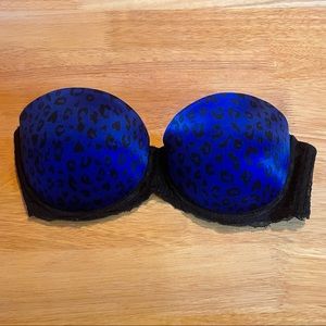 PINK Strapless Push-up Bra